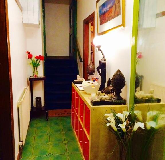 Rowantreebank Bed And Breakfast