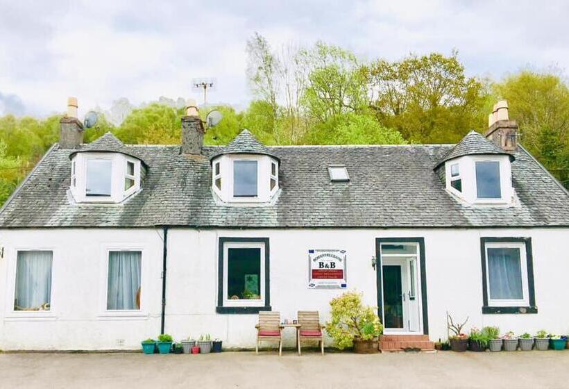 Rowantreebank Bed And Breakfast