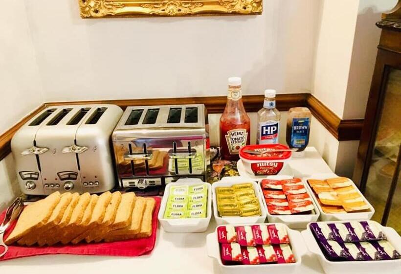 Rowantreebank Bed And Breakfast