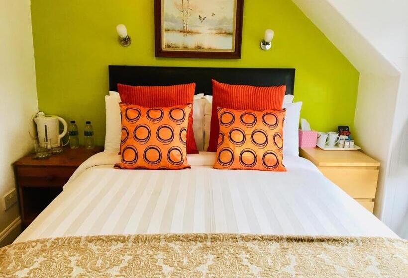 Rowantreebank Bed And Breakfast