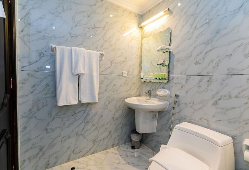 Royal Mirage Hotel And Apartments