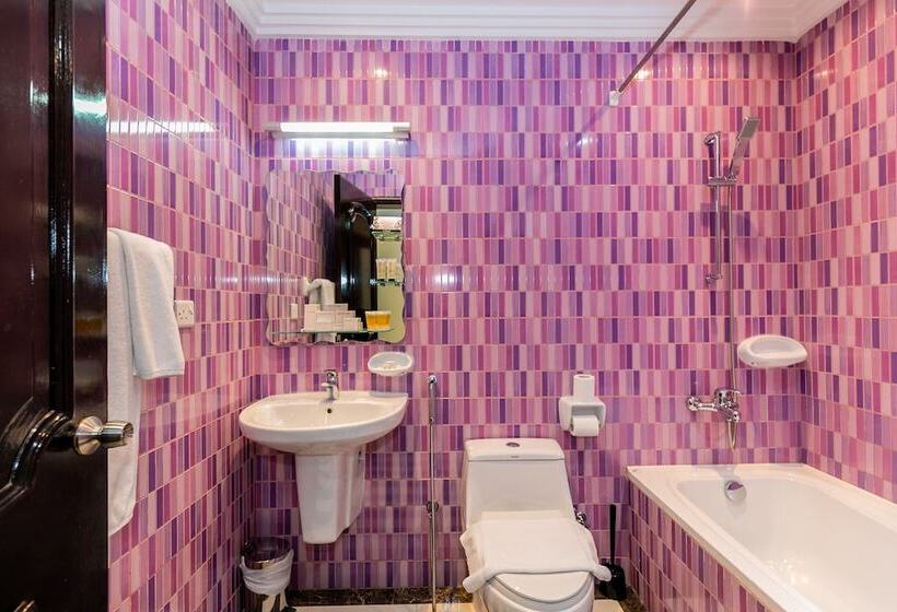 Royal Mirage Hotel And Apartments