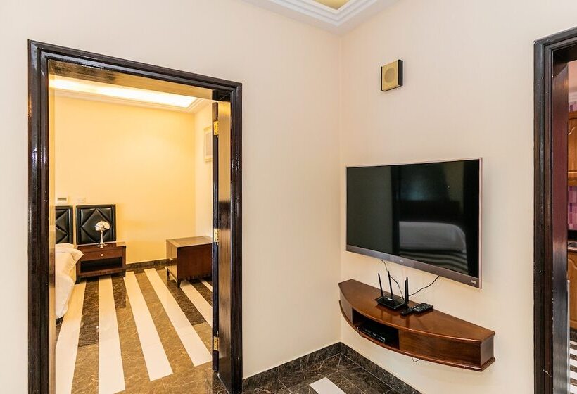 Royal Mirage Hotel And Apartments