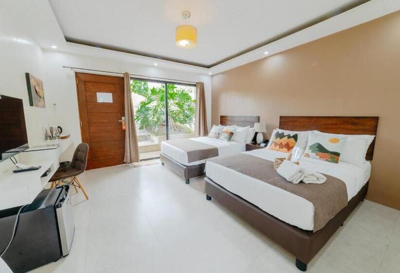 Spacio Caliraya Bed & Breakfast