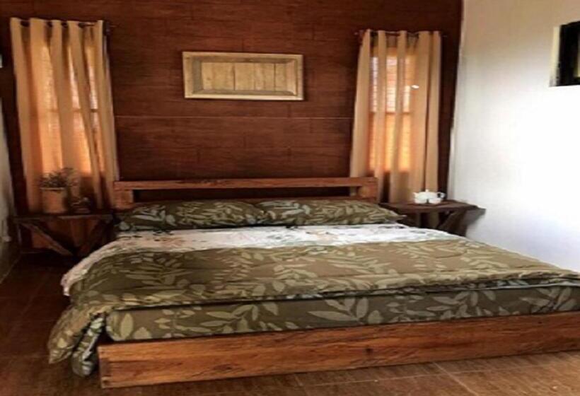 Spacio Caliraya Bed & Breakfast