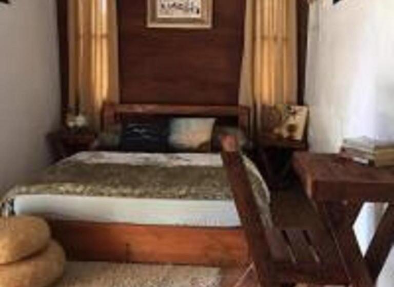 Spacio Caliraya Bed & Breakfast