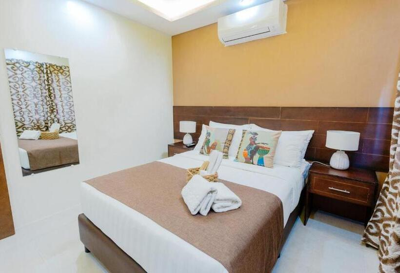 Spacio Caliraya Bed & Breakfast