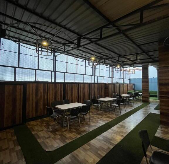 בית מלון כפרי Rajshree Agra