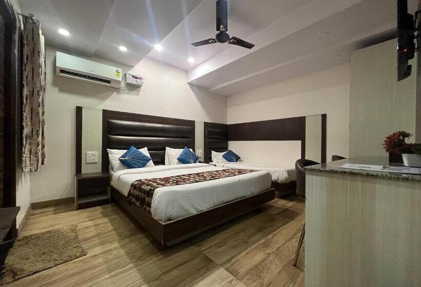 בית מלון כפרי Rajshree Agra