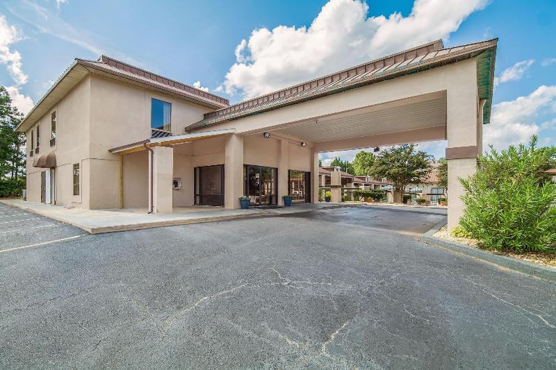 فندق Rodeway Inn