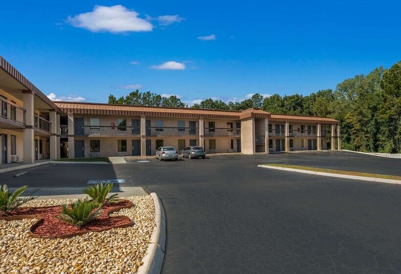 فندق Rodeway Inn