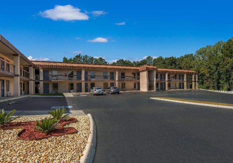 فندق Rodeway Inn