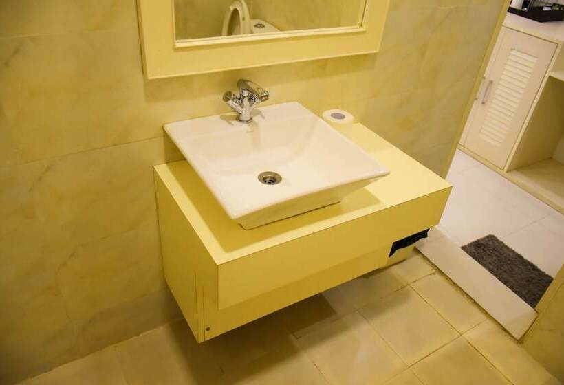 Отель Samrat A Heritage