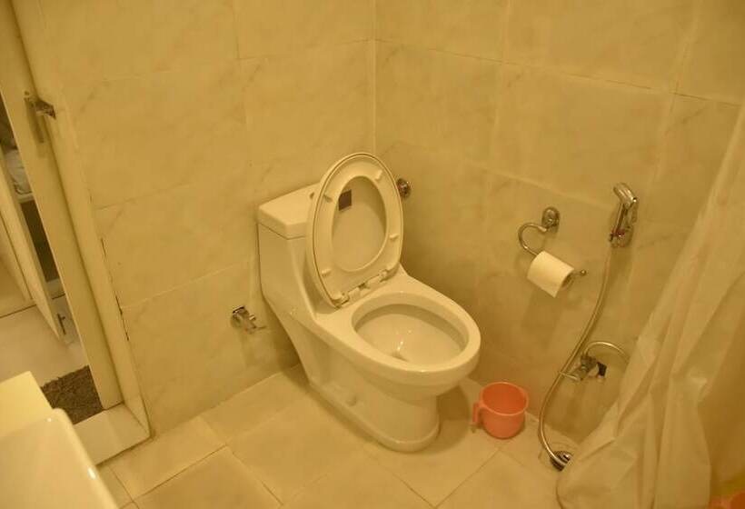 Отель Samrat A Heritage