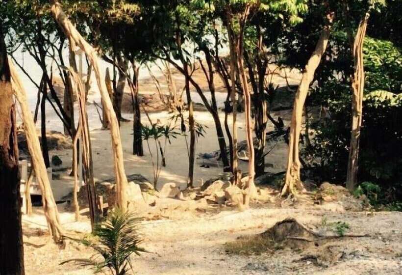 فندق Sharila Island Resort