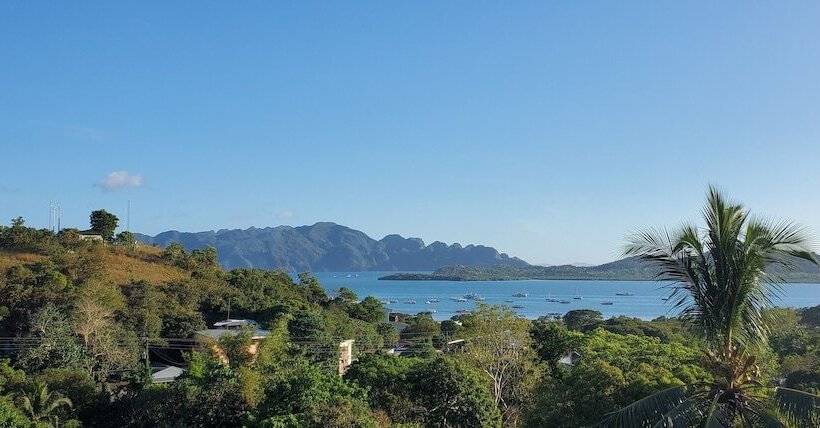 Outpost Hostel   Coron   Adults Only