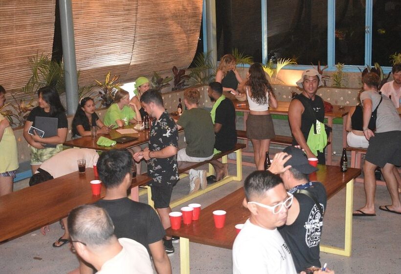 Outpost Hostel   Coron   Adults Only