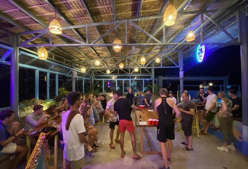 Outpost Hostel   Coron   Adults Only