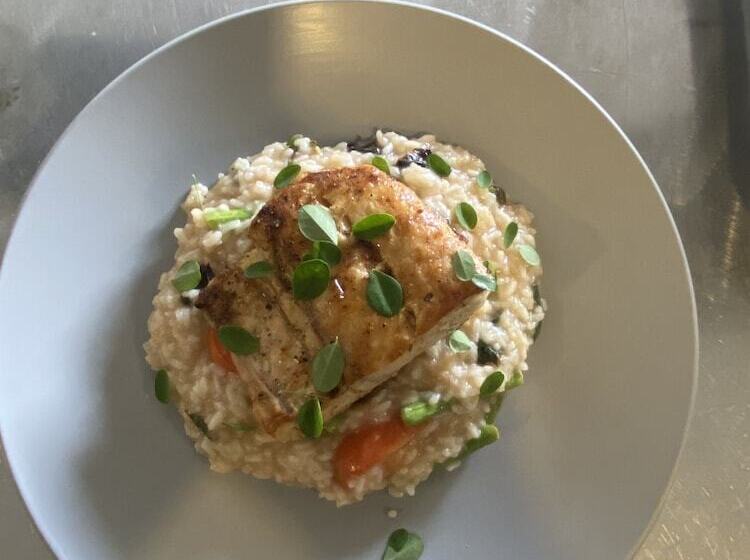 Outpost Hostel   Coron   Adults Only