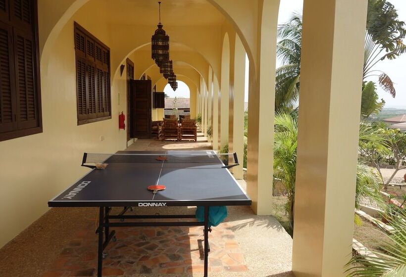 پانسیون Villa Teranga