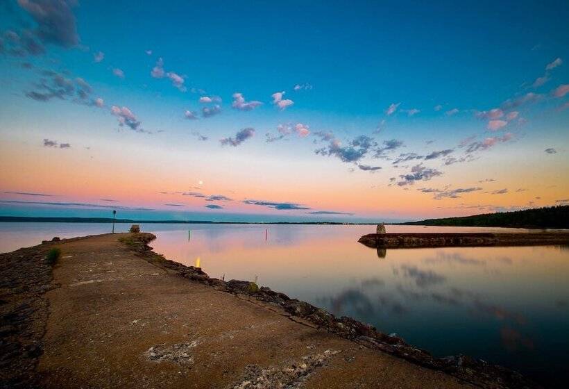 Ursand Resort & Camping