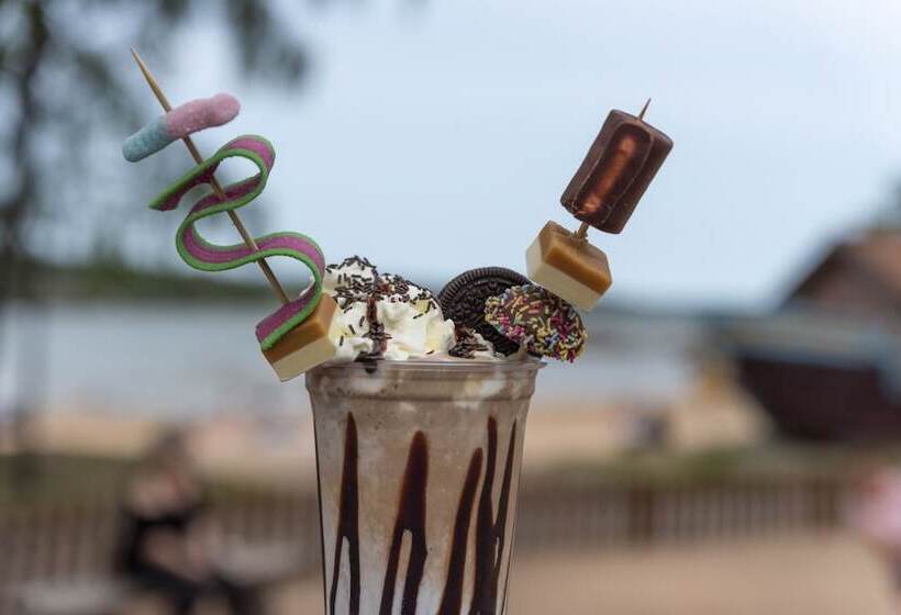 Ursand Resort & Camping