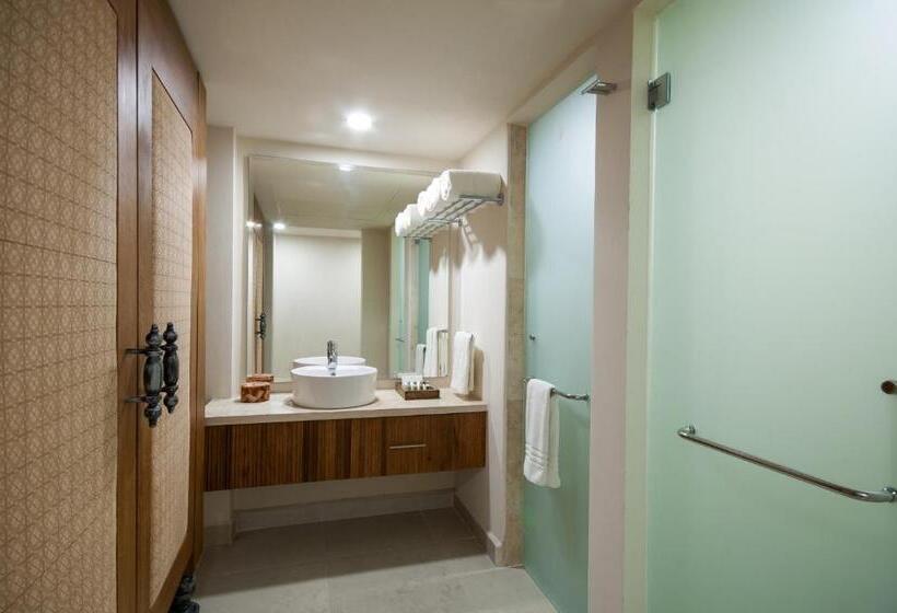 Almar Resort Luxury Lgbt Beach Front Experience