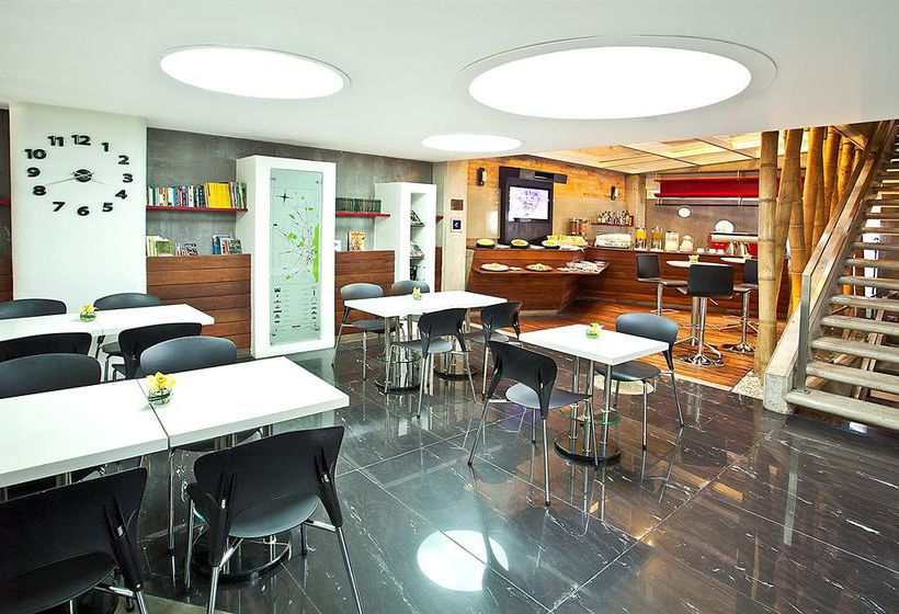 Estelar Apartamentos Aeropuerto