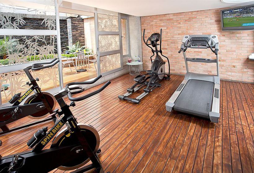 Estelar Apartamentos Aeropuerto