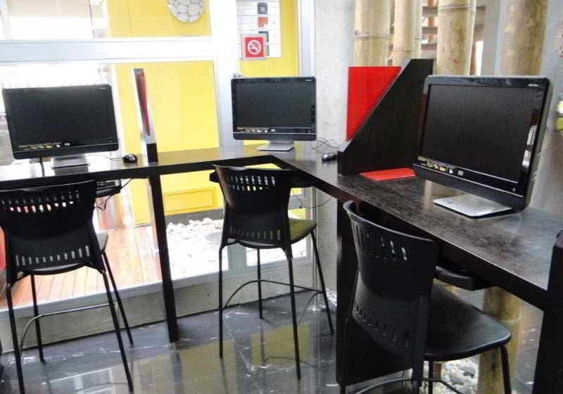 Estelar Apartamentos Aeropuerto