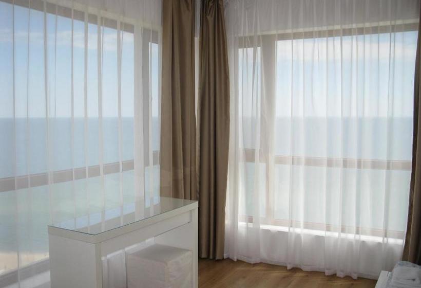 Cabacum Beach Residence