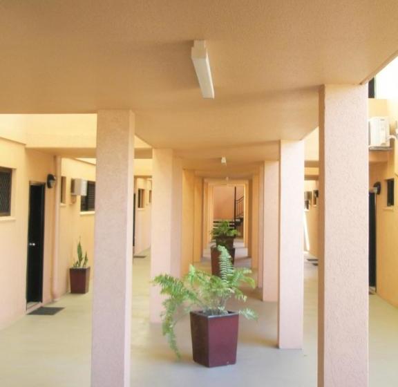 Central Plaza Apartments