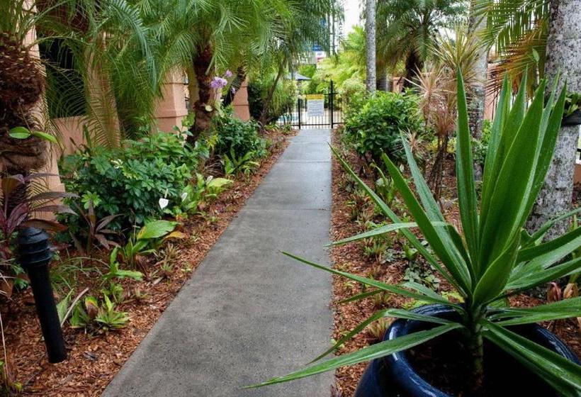 Central Plaza Apartments