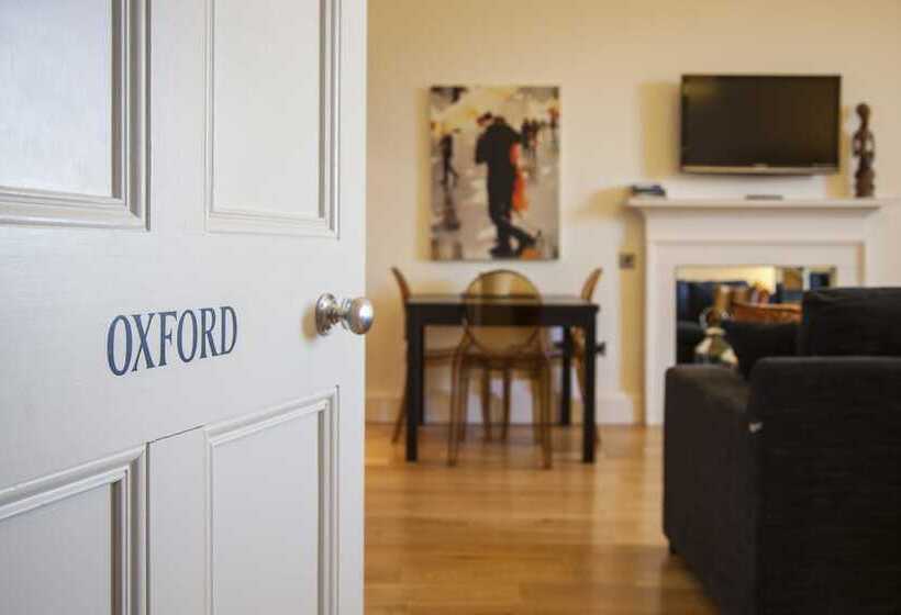 Clarendon Luxury Apartments