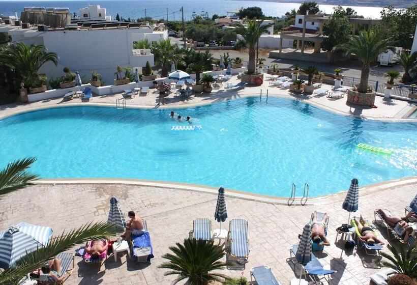 Coliseum Studios & Apartments