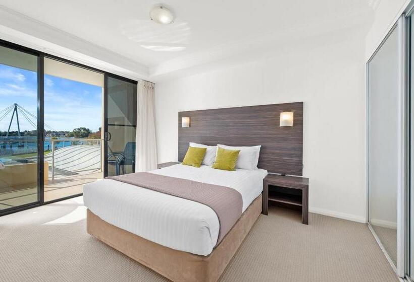 Dolphin Quay Apartments