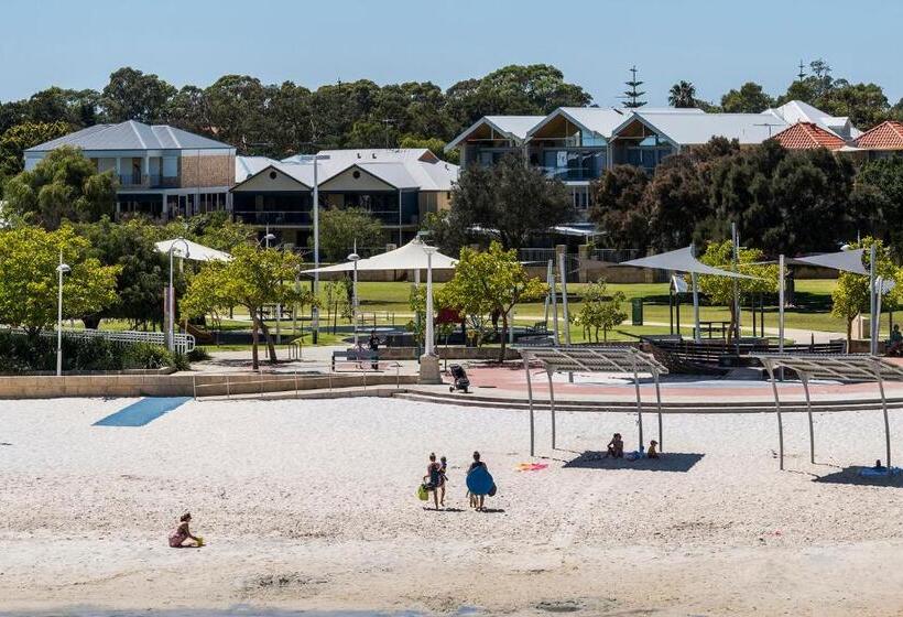 Dolphin Quay Apartments