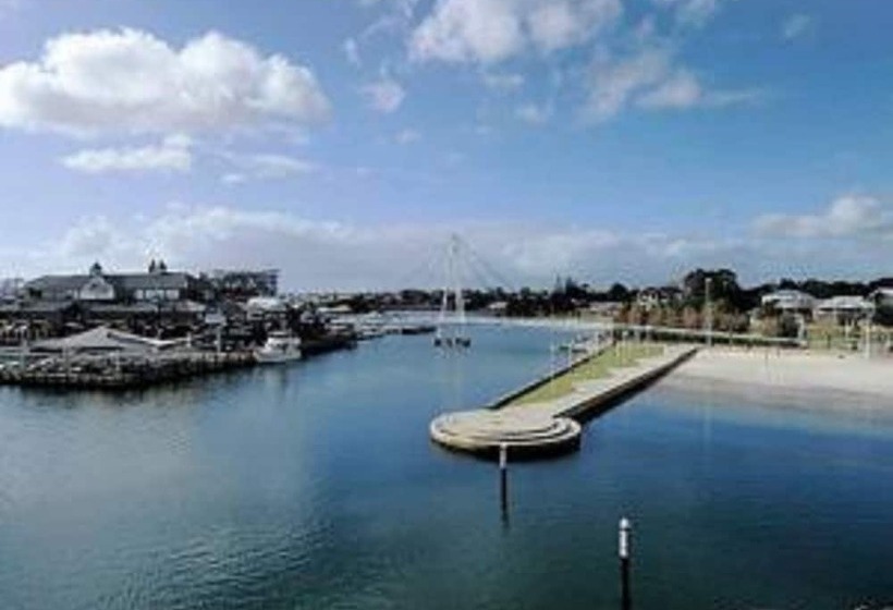 Dolphin Quay Apartments