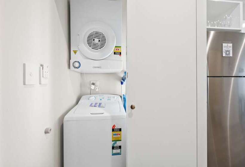 Dolphin Quay Apartments