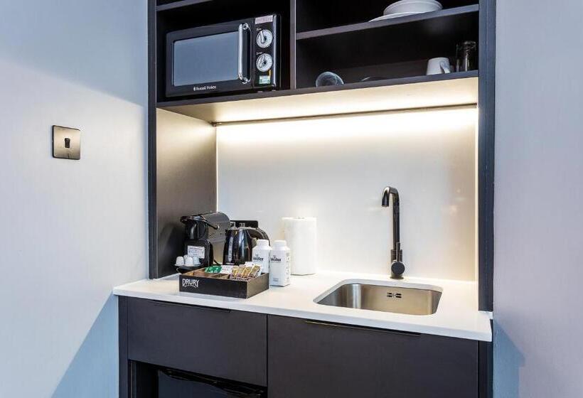 Kensington Rooms   Warwick Road