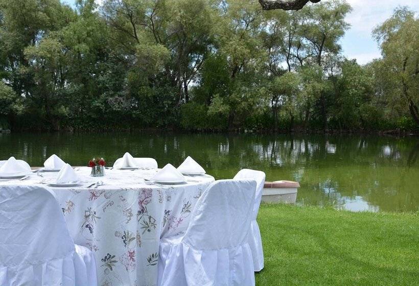 Hacienda Sepulveda Hotel & Spa