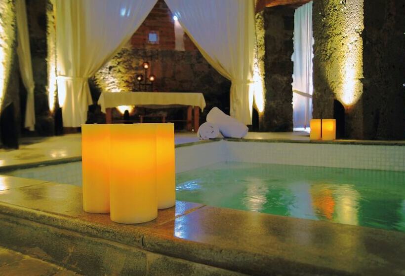 Hacienda Sepulveda Hotel & Spa