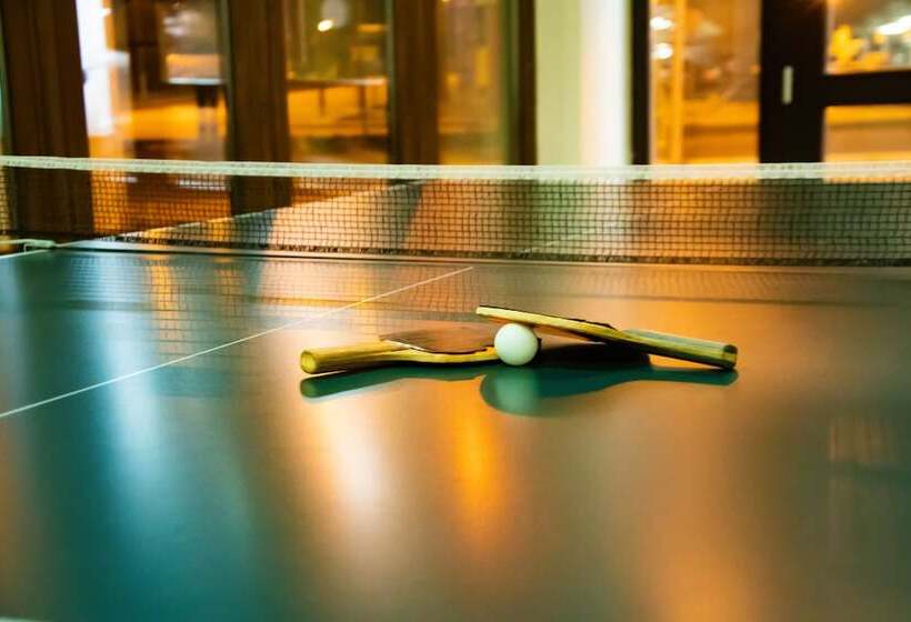 호텔 Airport  Tirana