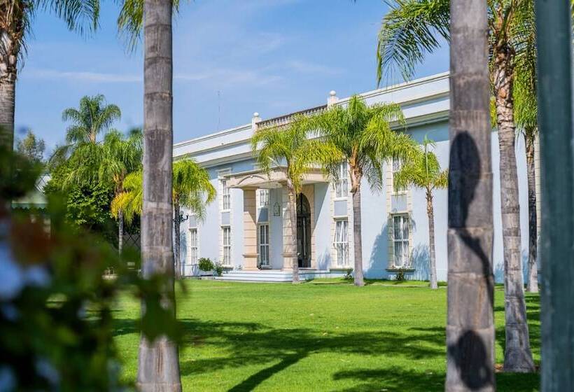 هتل Alameda Grand