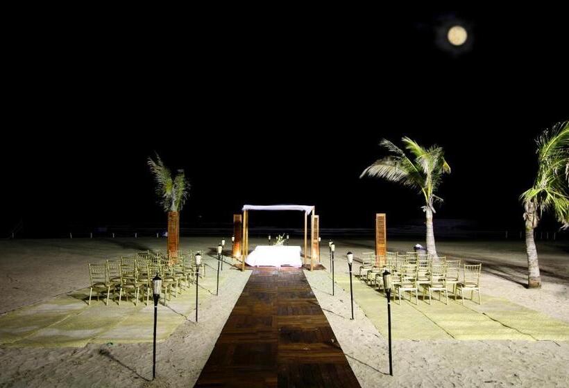 فندق Arenas Del Mar Resort