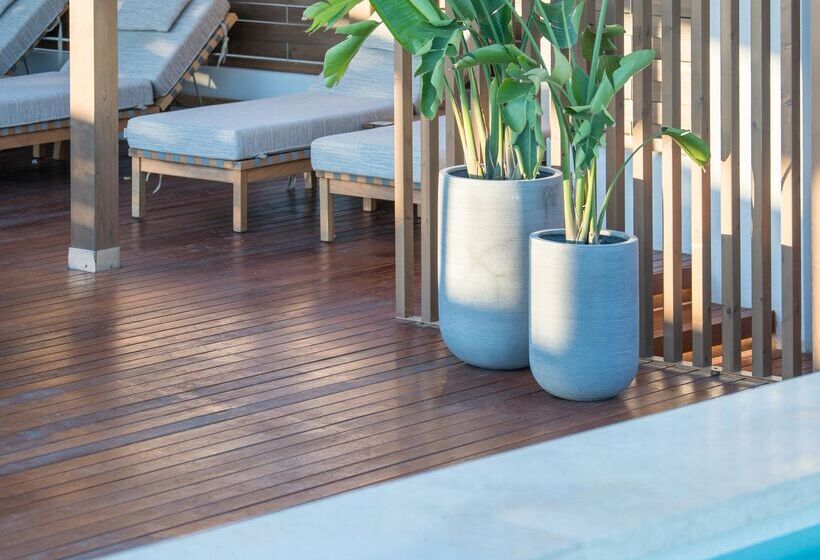 Akasha Beach Hotel & Spa