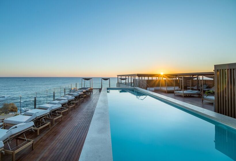 Akasha Beach Hotel & Spa