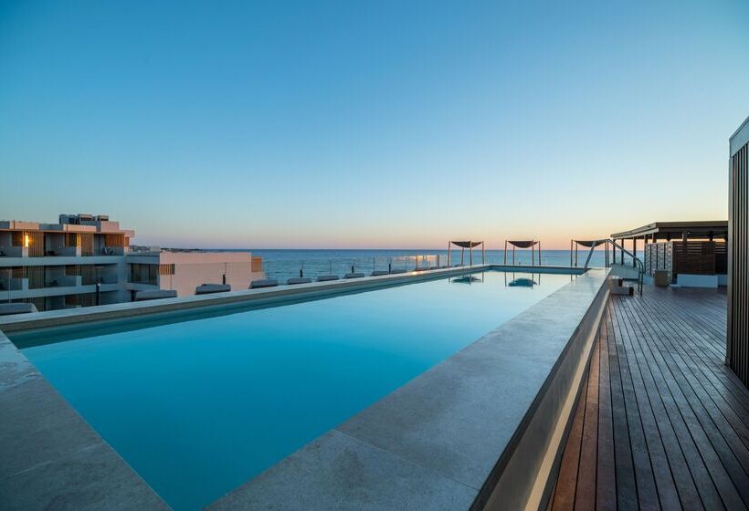 Akasha Beach Hotel & Spa