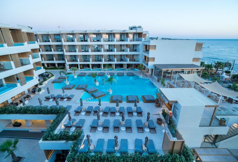 Akasha Beach Hotel & Spa