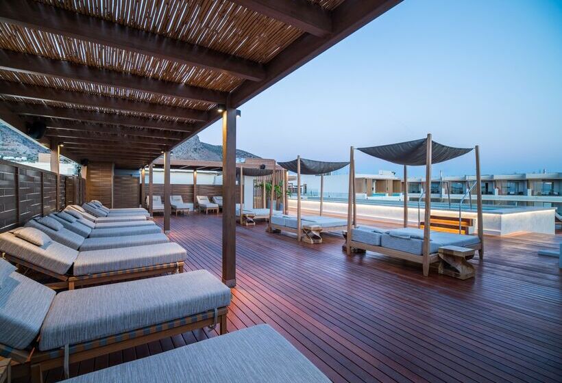 Akasha Beach Hotel & Spa